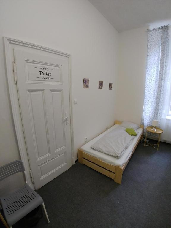 Rooms Veveri - Uvoz, 10 Min Peski Do Centru Brno Exterior photo